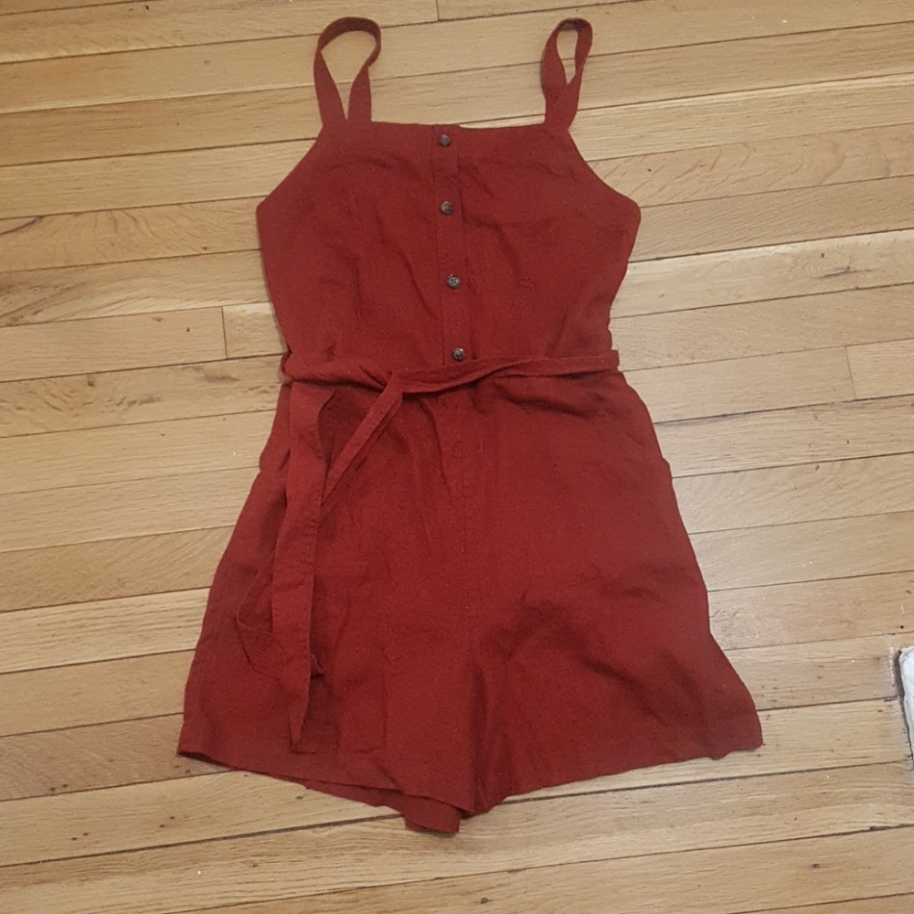 Romper size s tall